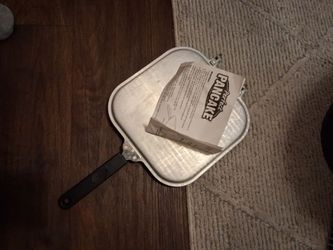 Perfect Pancake Flip Pan with Instructions