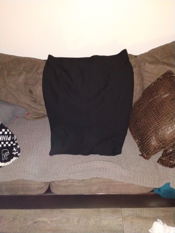 Torrid Black Pencil Skirt Size 1 
