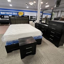 Black Alligator Textured Queen Or King Bedroom Set