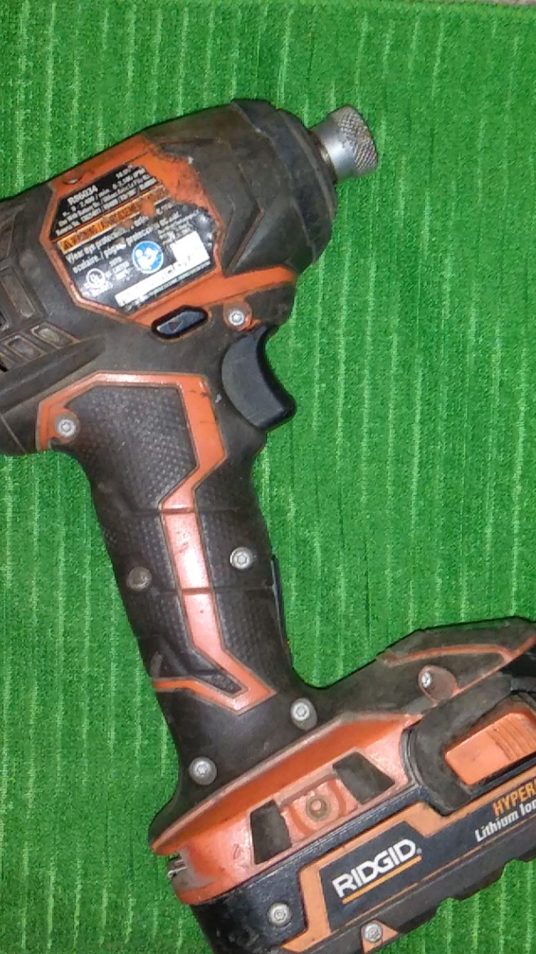 18volt Drill AND BATTERY, Rigid brand