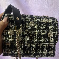 GUESS Everlee Mini Convertible Shoulder Bag