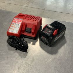 Milwaukee M18 XC6.0 Battery w/ Charger