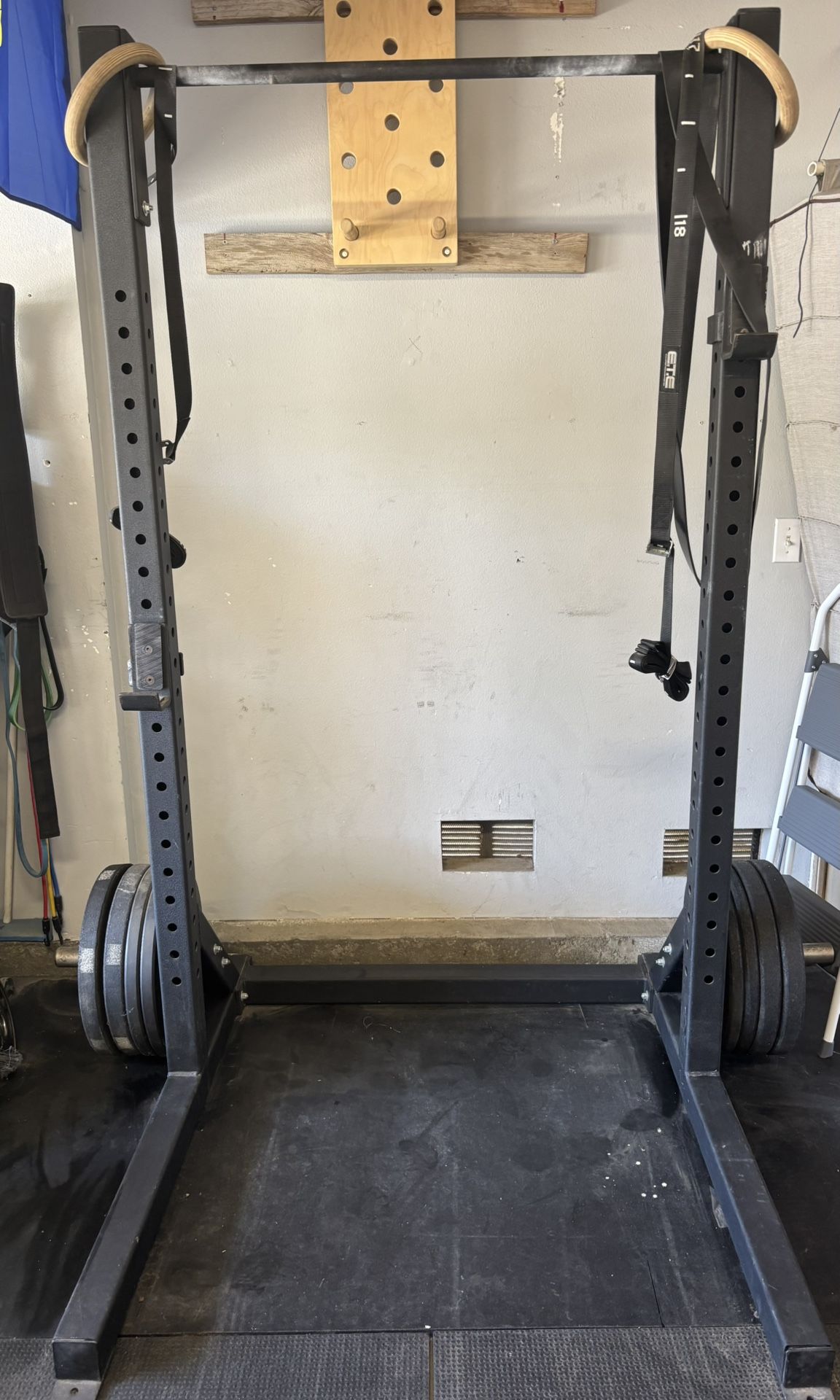 ETE Squat Rack - Half Rack