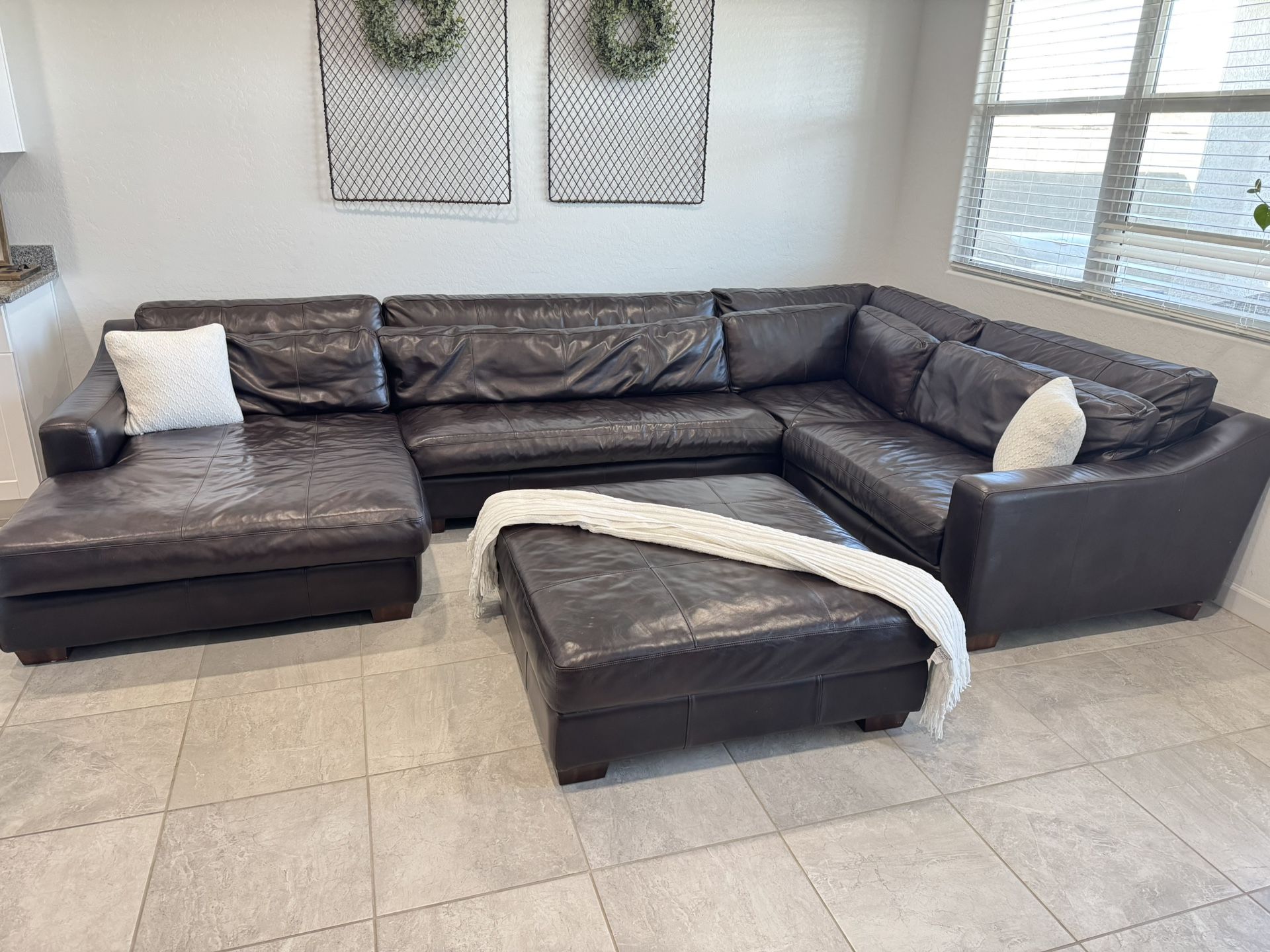 Dark Brown Leather Sectional W/ Chaise & Ottoman