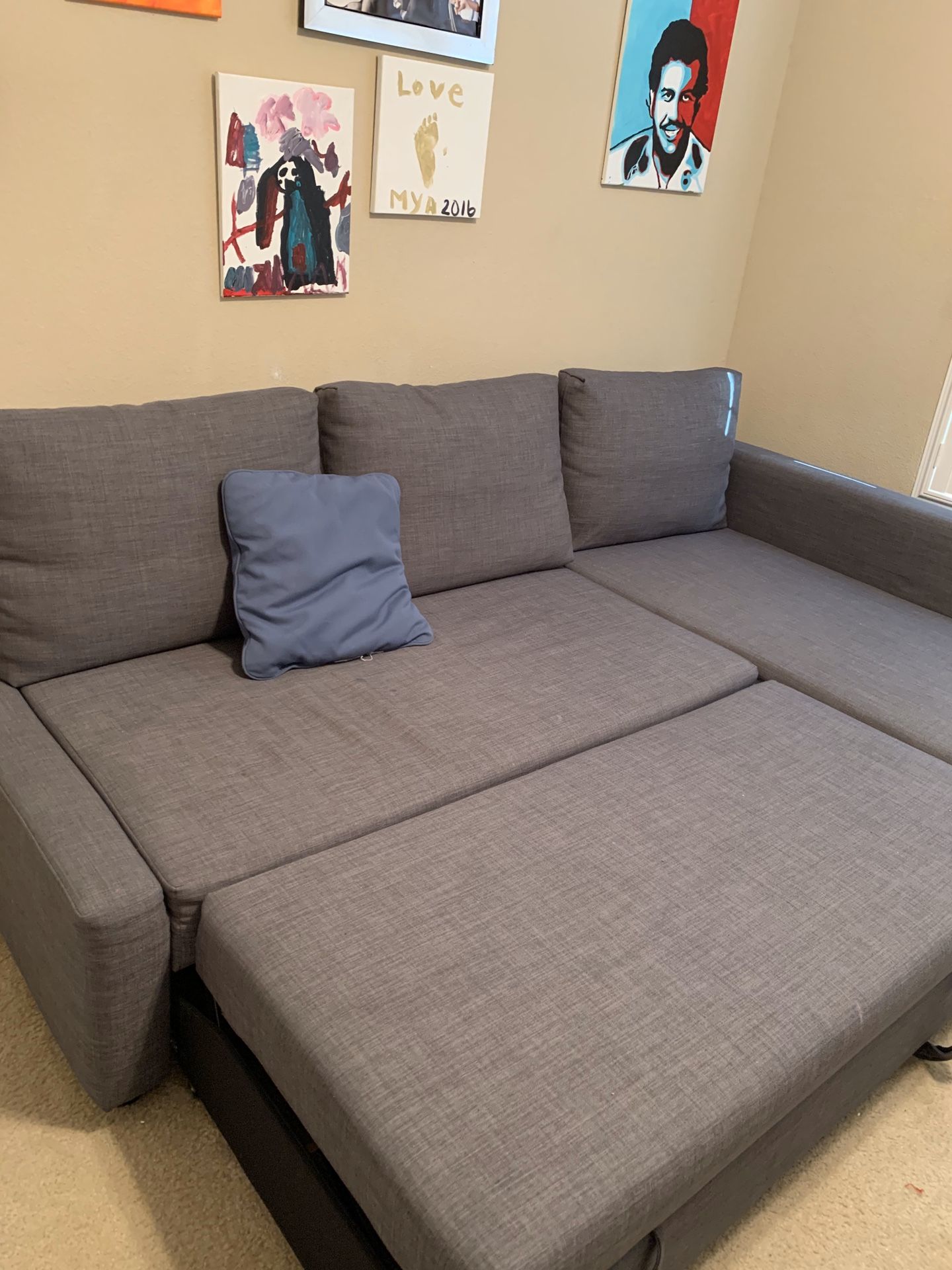 Sectional sofa