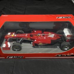 Ferrari F1     #3.    F138.    1/12 Scale