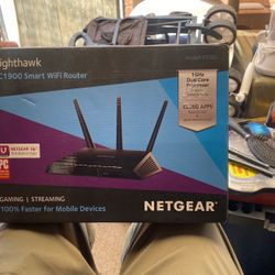 net gear nighthawk AC1900 smart wi-fi router