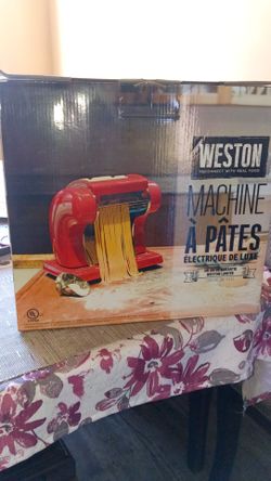 Electric pasta machine