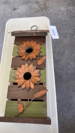 Bird house