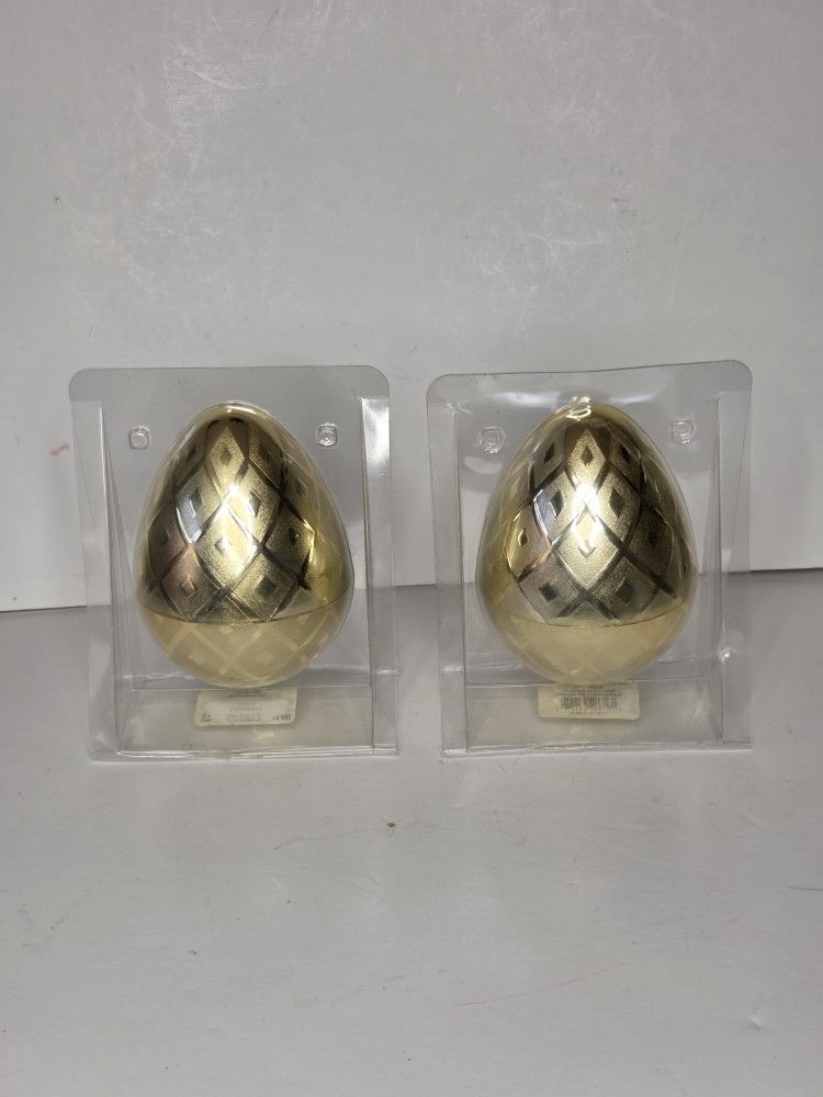 Target Spritz Golden Easter Eggs
Lot Of 2