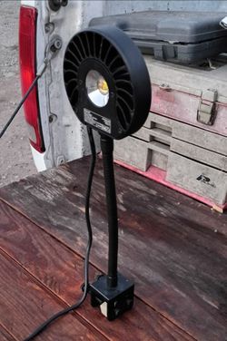 Kessil LED light