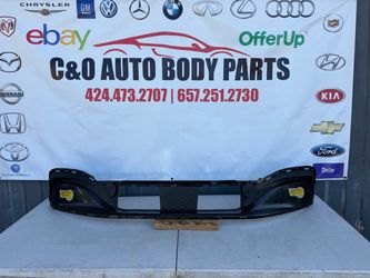 FORD MUSTANG MACH E MACH-E ( 2021 2022 2023 2024 ) Front bumper lower bumper  valance grille air shutter original used OEM