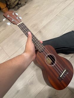 Lanikai ukulele LU11