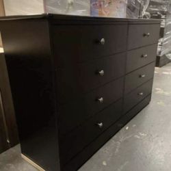 Eight Drawers Dresser