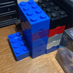 lego big brick full of legos