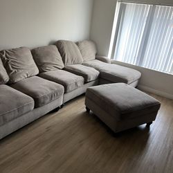 Moving Sale / Couch 