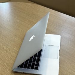 Apple MacBook Air13” Core I5 Processor 4GB RAM 256 GB SSD $175