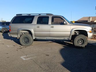 2003 Chevrolet Suburban