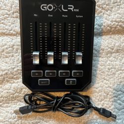 GoXLR Mini Mixer
