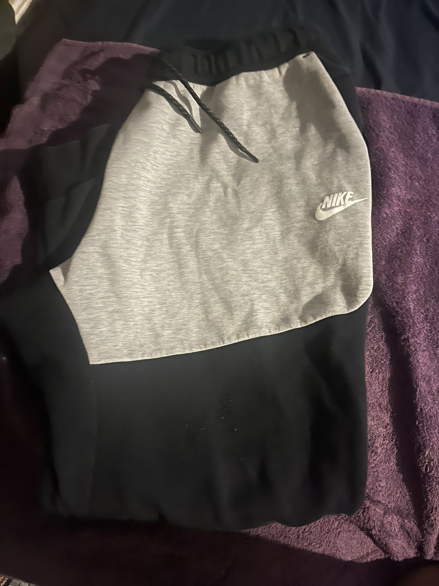 Nike Tech Joggers 2xl