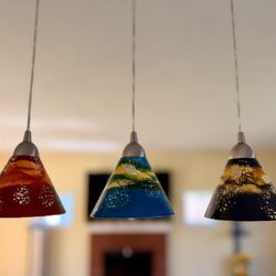 Modern 3-Light Pendant Ceiling Light Fixture – Colored Art Glass Shades