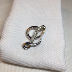 Letter Initial L Brooch /Pin In Silver Tone Accented With Rhinestones 