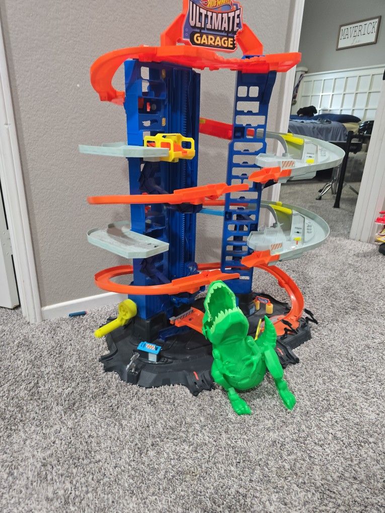Hot Wheels Ultimate Garage