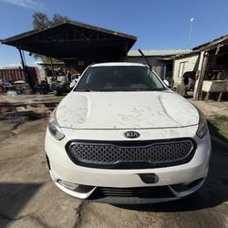 2017 Kia Niro Non Running/ Parts Only ‼️