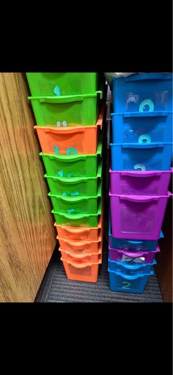 Plastic storage bins