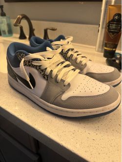 Nike Jordan 1 low shoes