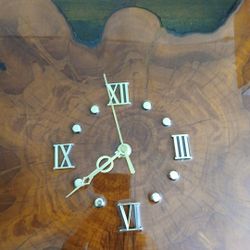 Vintage Handmade Lacquered Live Edge Slab Wood  Wall Clock Read Full Description