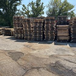 Wooden Pallets 