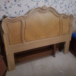 Queen size headboard 