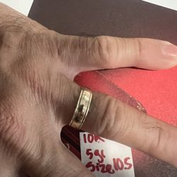 10K Solid Gold Man Wedding Band  5Gr Size 10.5