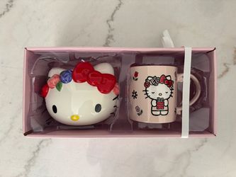 Hello Kitty Bank & Mug Set