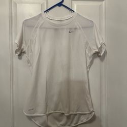 Nike Dry Fit Size Large 