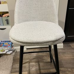 Swivel bar stools set of 2