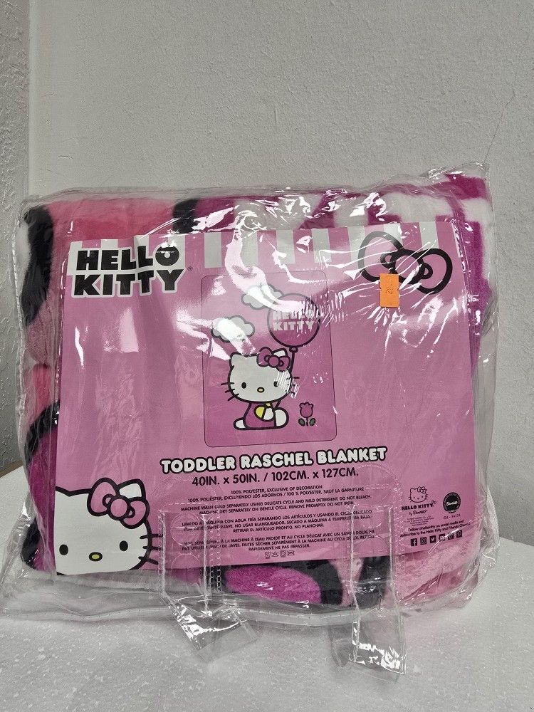 Hello Kitty Blanket