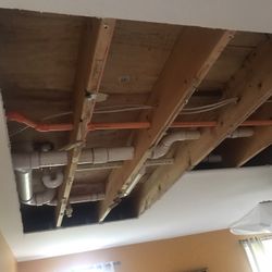 Nesecitamos. a alguien que Pueda aser remodelacion a tiempo Completo  Interesados 