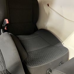 2015 Tahoe Front Seats