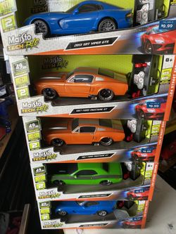 MAISTO WALGREENS EXCLUSIVE R/C CARS
