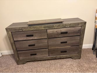 Dresser with mirror