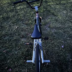 Nice Kids Bike!