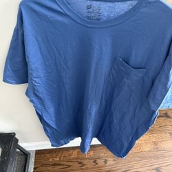 Brand new Men’s Hanes t-shirt 