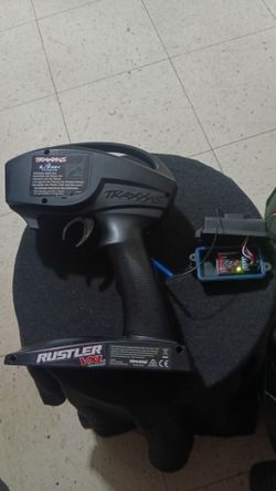 Traxxas TQI Remote Control 2 Chanel & TQI Receiver 5 Chanel Asking $80 Both Firm on Price