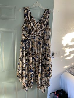 Dress  ,  Size  X  Large