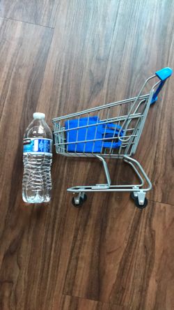 New Generation Dolls Or American Dolls Walmart Cart w / 2 Bags