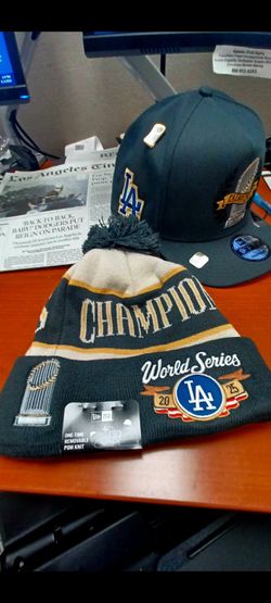 Dodgers 2025 World Series BEANIE Trophy 2025 BETTS