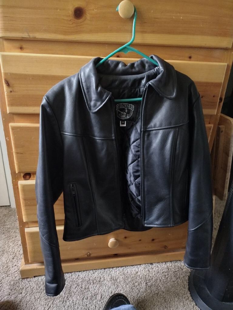 Women’s leather riding jacket