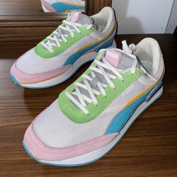 PUMA Women’s Size 8 Future Rider Double White Pink Blue – Street Style Ready!